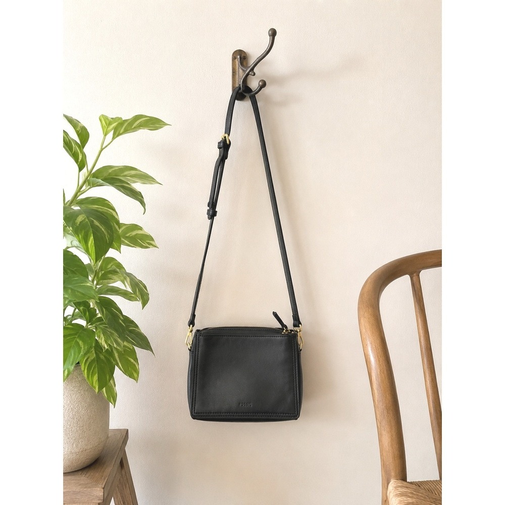 Fossil Emma East West Black Leather Crossbody Bag Triple Zip Organizer Purse